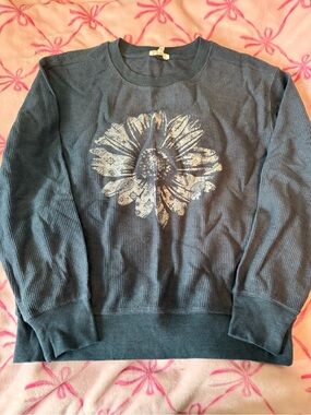 Maurices Blue Ribbed Sweatshirt with Cream Sunflower Print